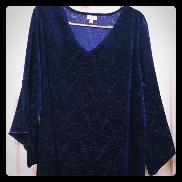 Blouse - Picture 1 of 4